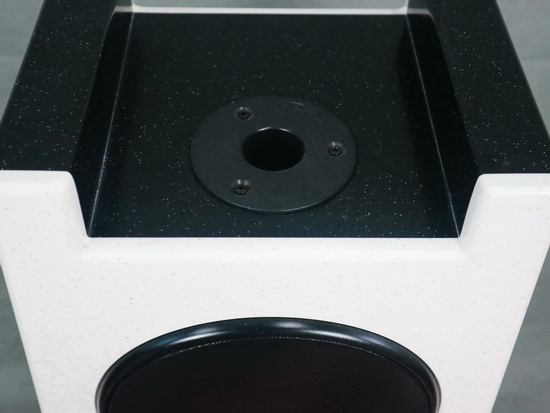 ultrumax-sub2p-5m.jpg ultrumax-sub2p-5m.jpg